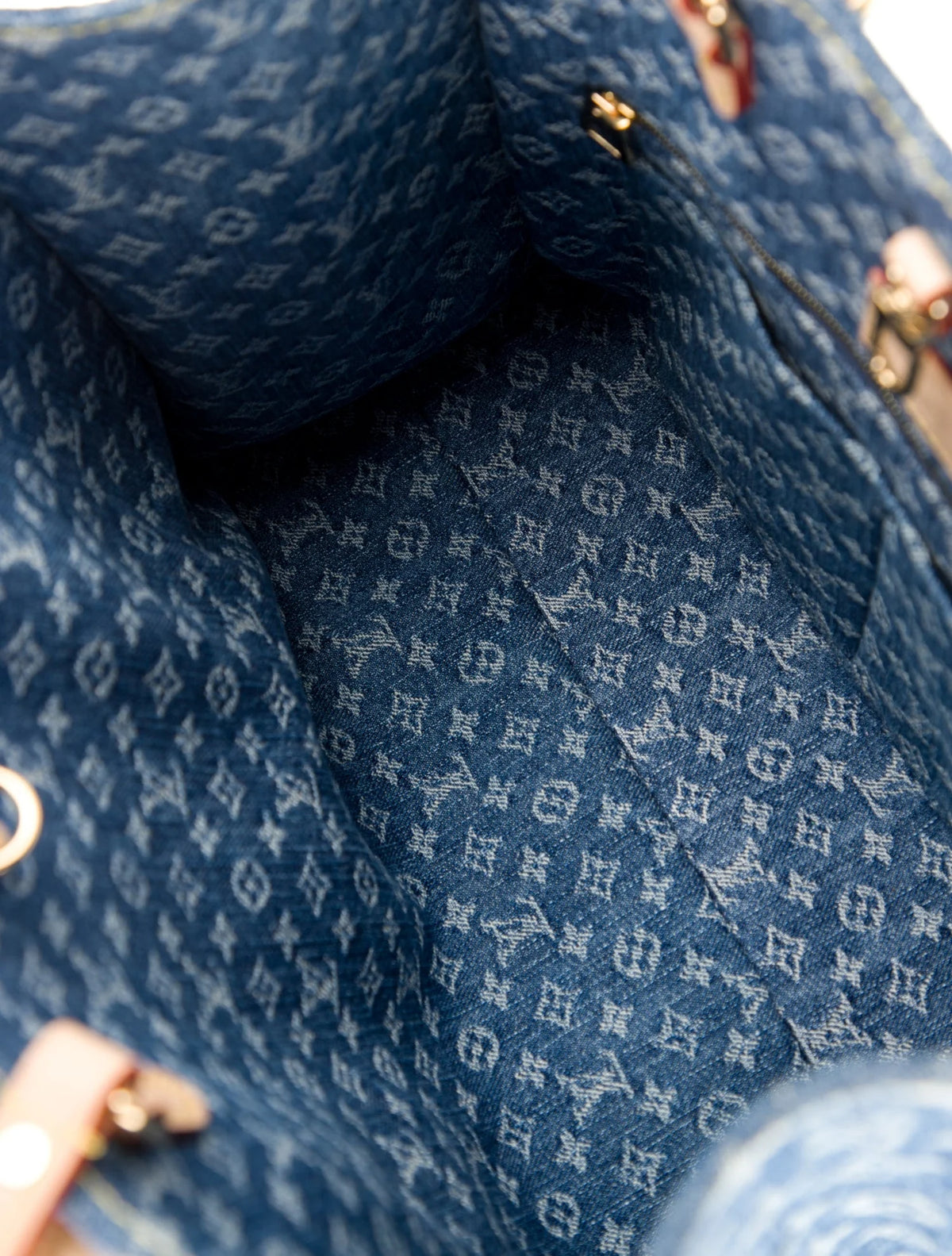 ZAFİRA Premium denim parçalı monogram naxışlı qadın çantası – görünüş 6
